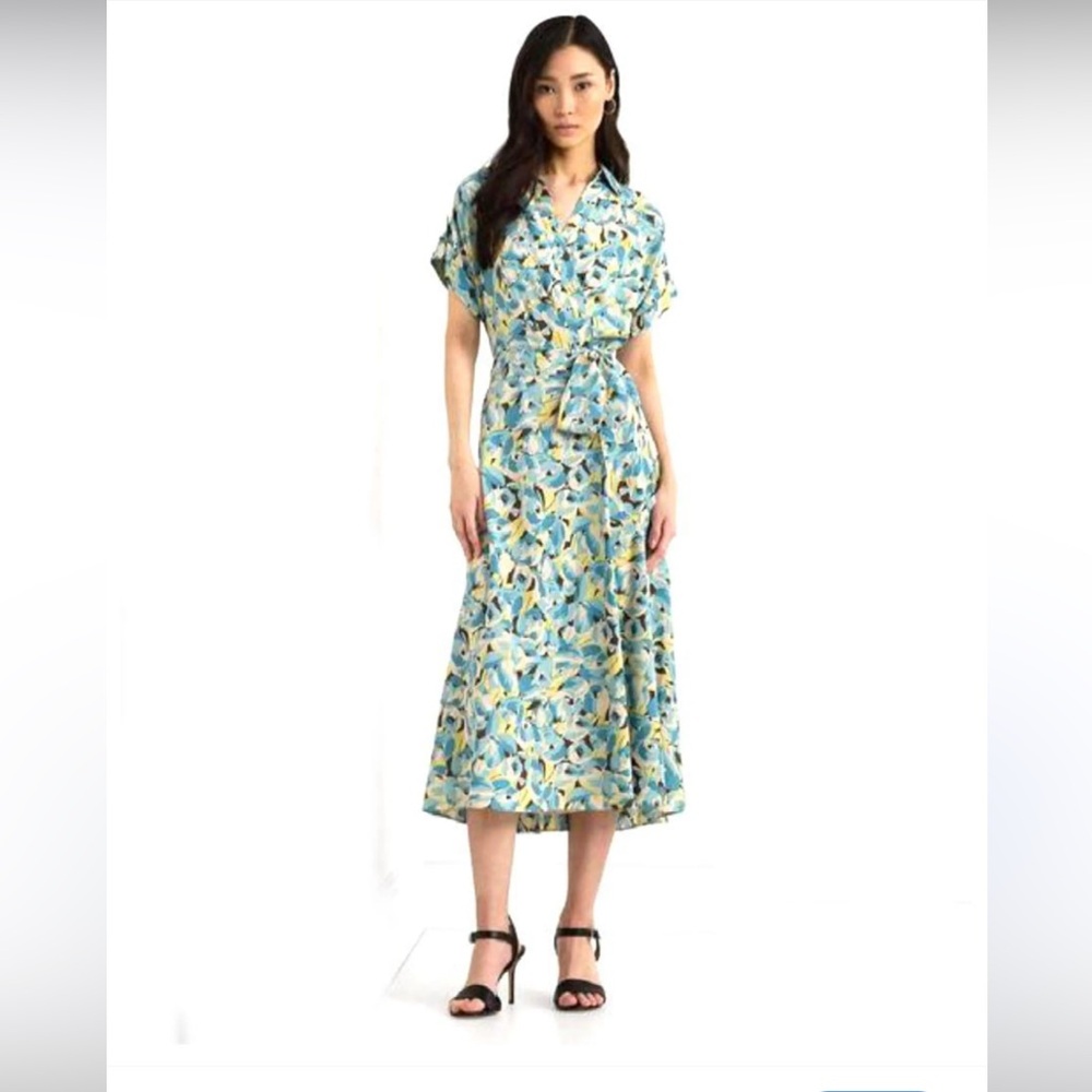 Ralph Lauren Blue Floral Silk-Blend Wrap Midi Dress in Size 2.